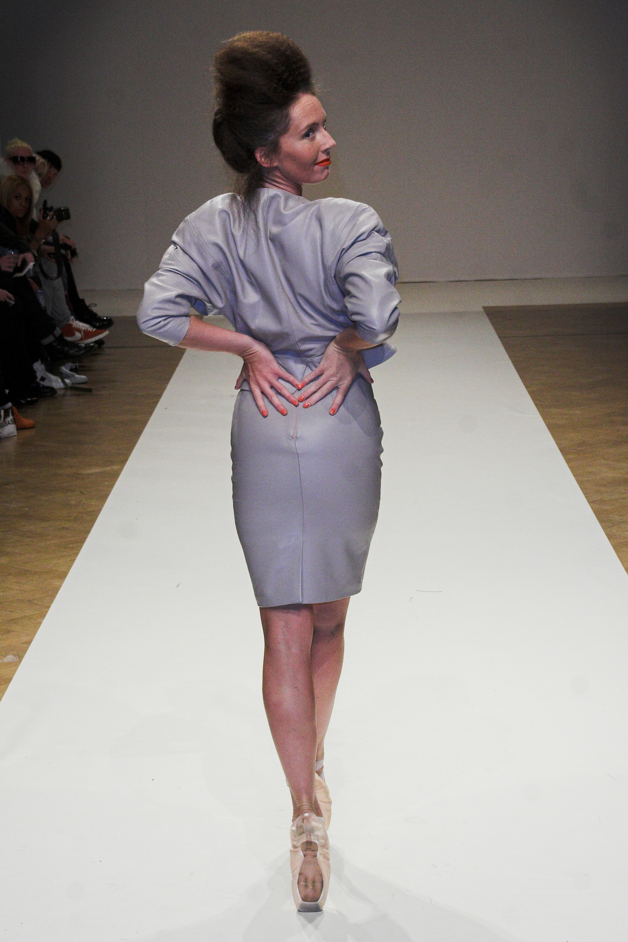 THE MOBIUS STRIP I London Fashion Week | Jayne Pierson